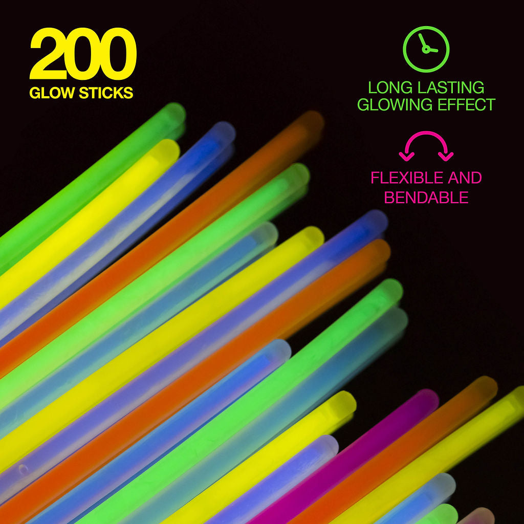 Play22 Glow Sticks Bulk 500 Pack - 200 Glowsticks and 300 Accessories - 8" Ultra Bright Glow Sticks Party Pack Mixed Colors - Glow Sticks Necklaces and Bracelets Enjoyable for Adults and Kids,